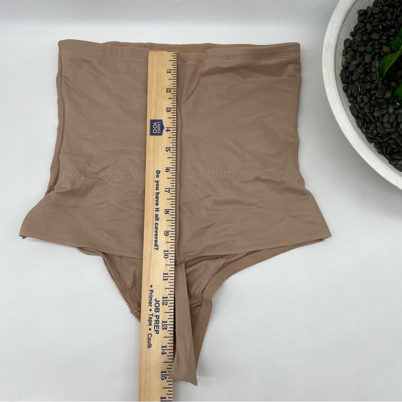 Miraclesuit Sheer Extra Firm Shaping High Waist Thong Stucco XL (Women's 14-16) - Picture 4 of 9